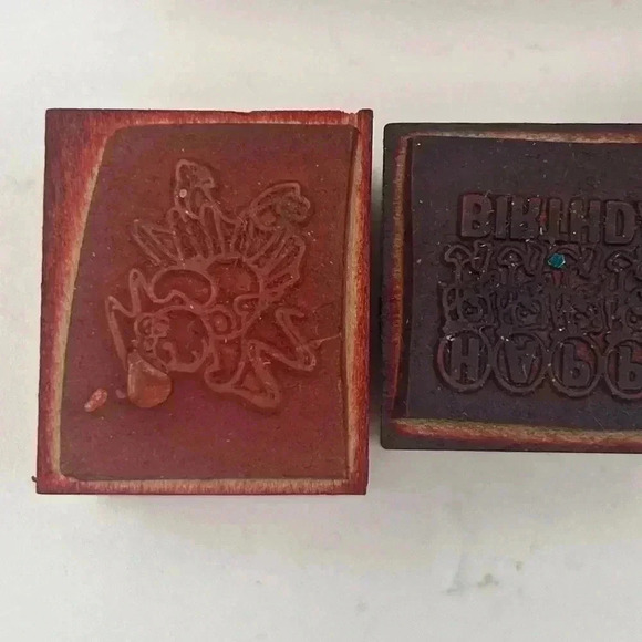 Small Wooden Rubber Stamps - Picture 13 of 13